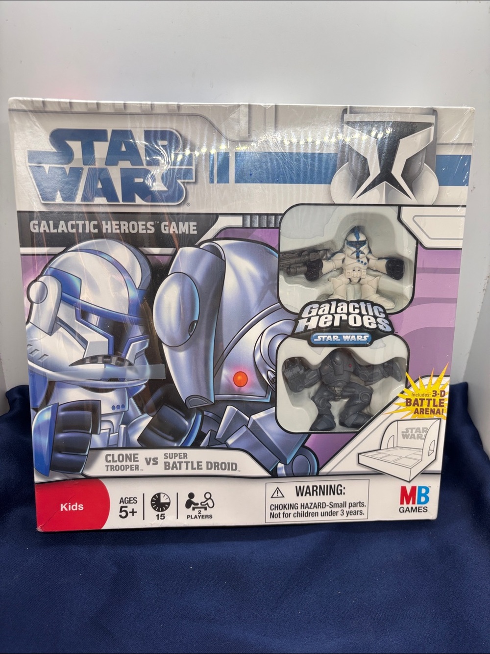 Star Wars Galactic Heroes Game - Clone Trooper & Super Battle Droid (Blue/White)